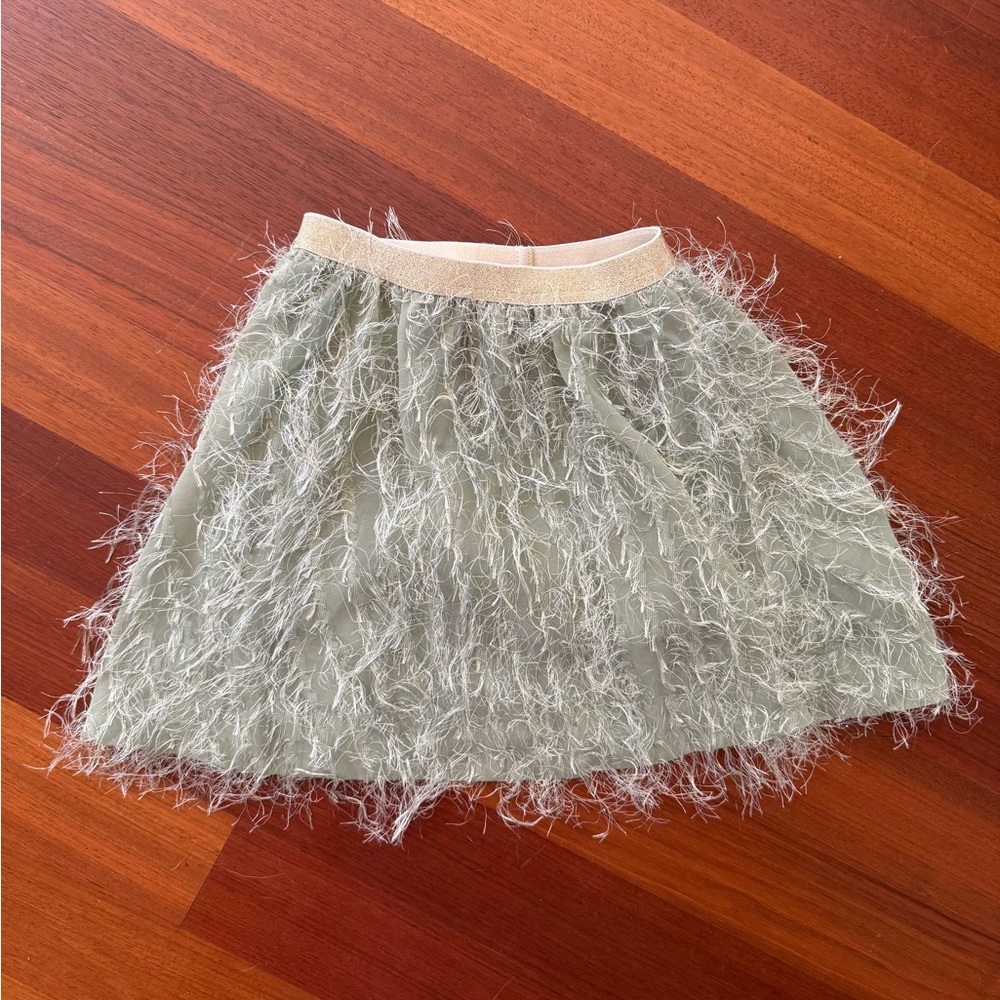 Chic Feathered Kids Skirt in Cream